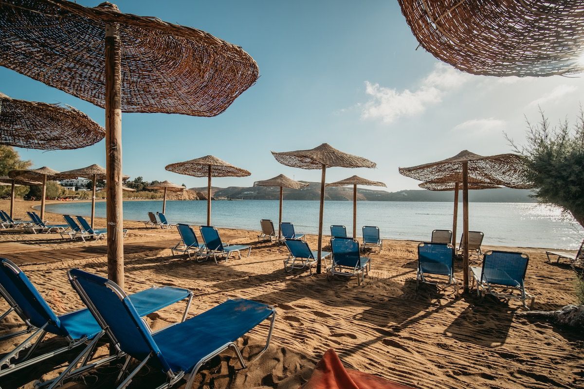 Serifos Lounge seaside beach Bar